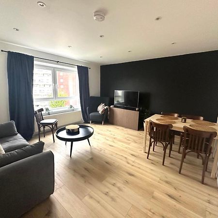Holyrood Central Apartment Edinburgh Exterior photo