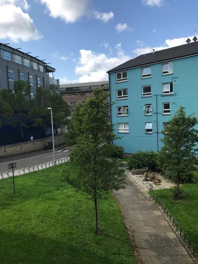 Holyrood Central Apartment Edinburgh Exterior photo